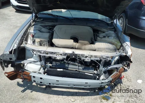 2013 Dodge Challenger Sxt z USA, uszkodzony, nr VIN 2C3CDYAG4DH729085